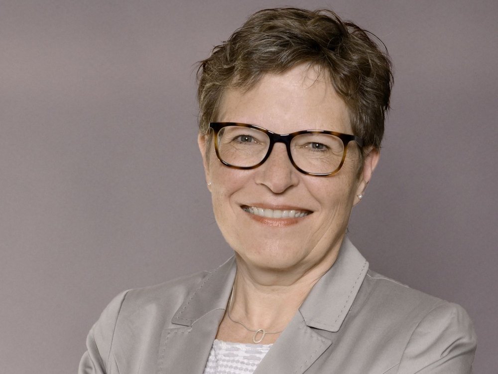Das Foto zeigt ein Porträt von Dr. Barbara Kaiser.