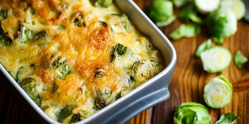 Rosenkohl-Gratin in einer Auflaufform.. Artikel "Rosenkohl" öffnen.