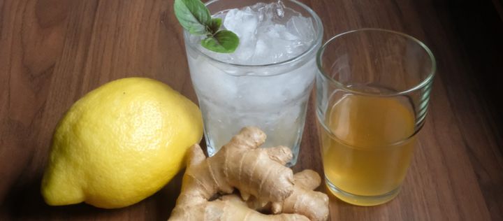 Zitrone, Ingwer, Apfelessig und Ahornsirup - das sind die Grundzutaten für Switchel