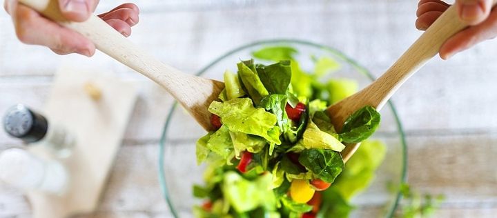 Salate: Zubereitung und Lagerung- BZfE