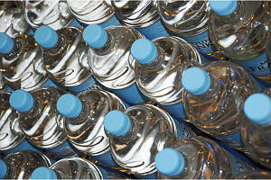 Wasser in PET-Flaschen